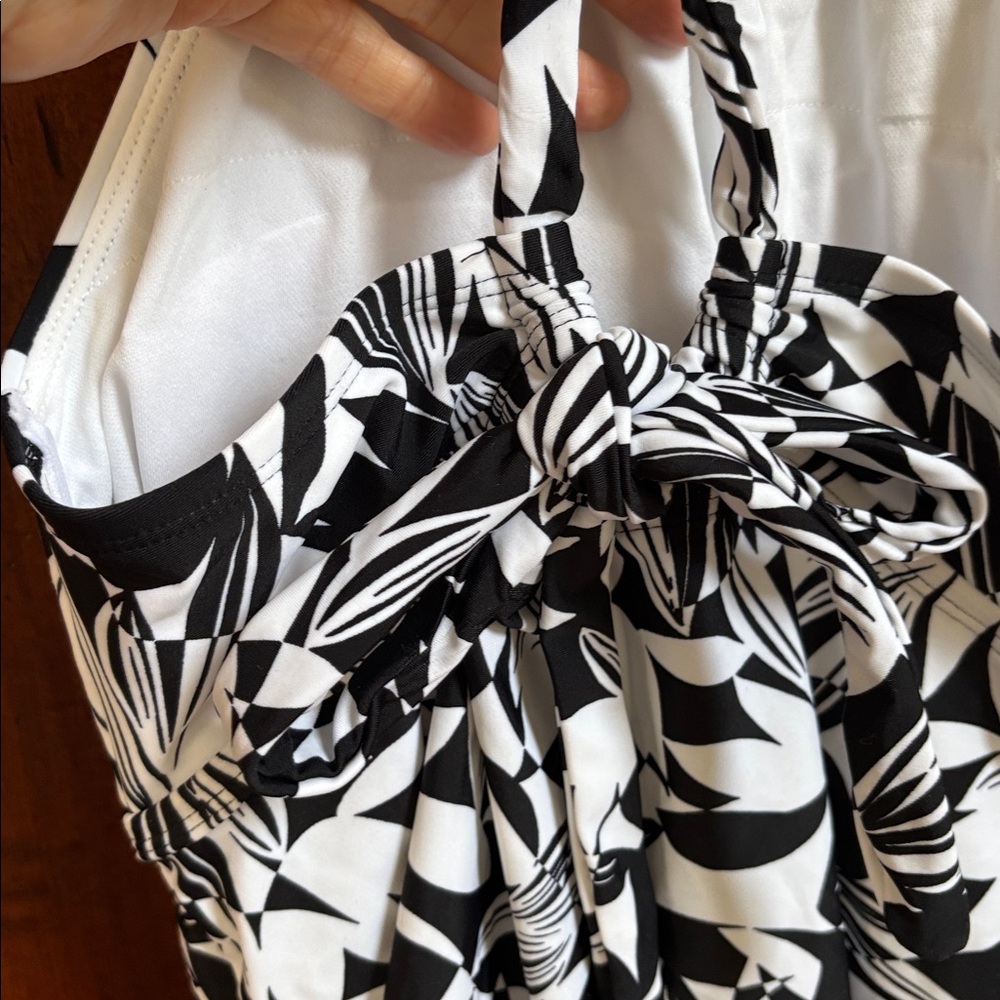 Shade & Shore Tunneled Halter Tankini Top - Picture 8 of 8